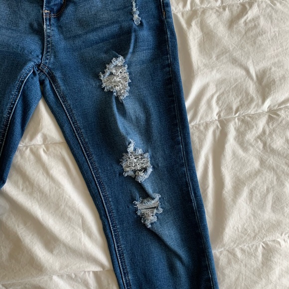 🛍2/$10: Blue Ripped Jeans - Picture 3 of 7